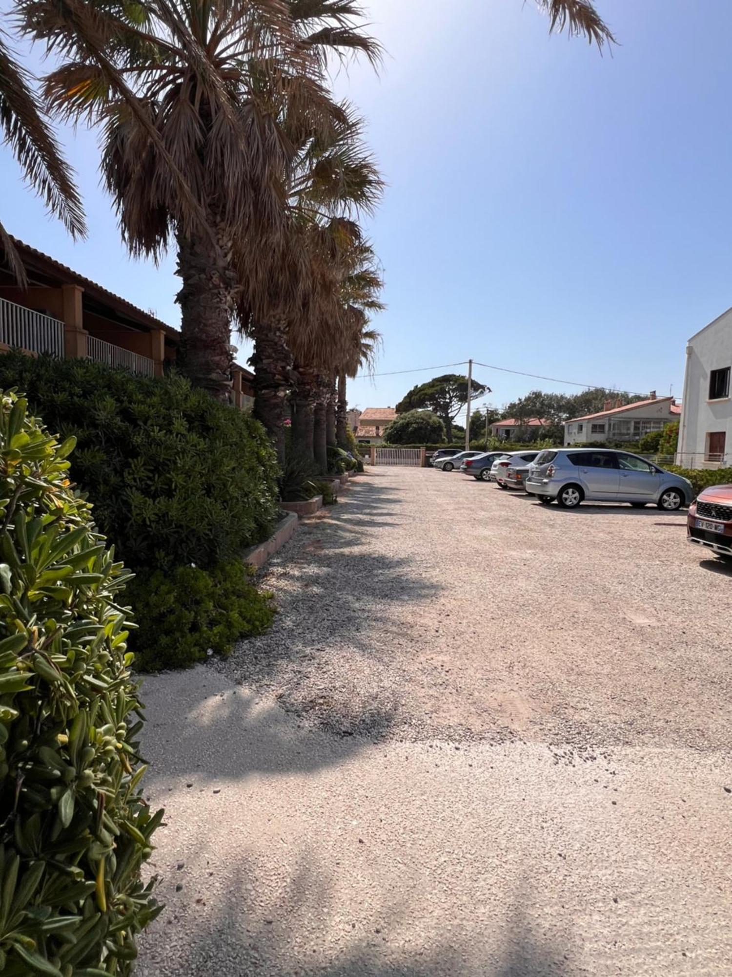 La Bergerie Appartement Hyères Buitenkant foto